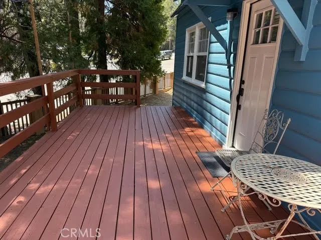 229 Oak Drive, Lake Arrowhead, CA 92352