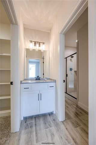 2516 NE 91st Place, Kansas City, MO 64156