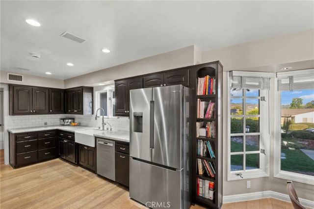 1618 Alapat Drive, Escondido, CA 92027