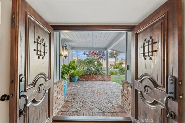 1618 Alapat Drive, Escondido, CA 92027