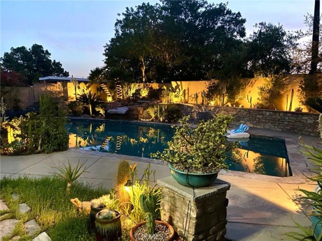 1618 Alapat Drive, Escondido, CA 92027