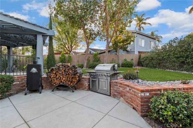 1618 Alapat Drive, Escondido, CA 92027