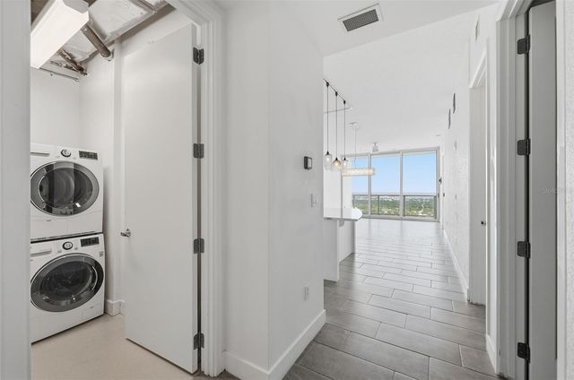 150 E ROBINSON STREET 3105, Orlando, FL 32801