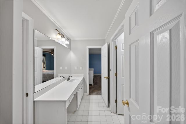 11117 Tavernay Parkway, Charlotte, NC 28262
