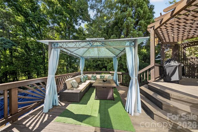 11117 Tavernay Parkway, Charlotte, NC 28262