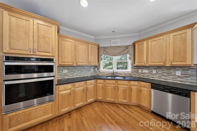 11117 Tavernay Parkway, Charlotte, NC 28262