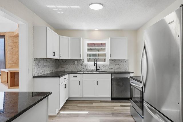 761 Nevada Avenue E, Saint Paul, MN 55106