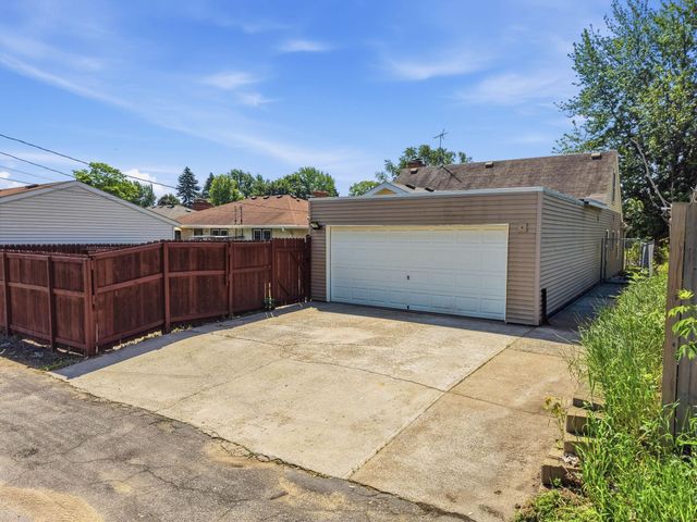 761 Nevada Avenue E, Saint Paul, MN 55106