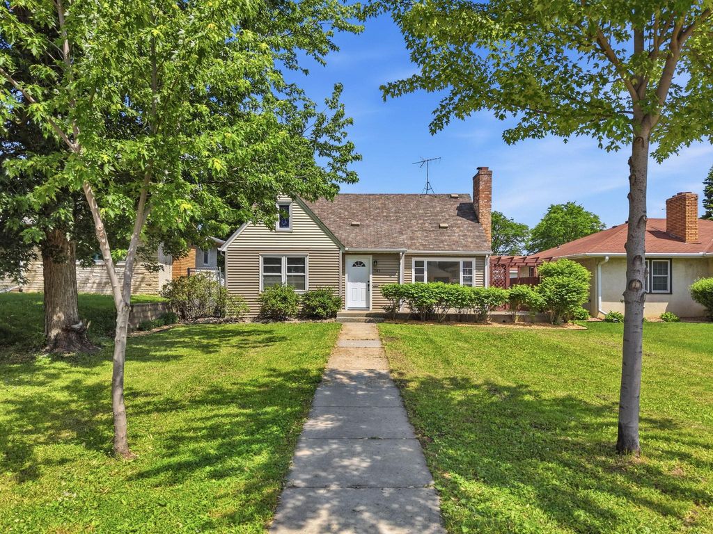 761 Nevada Avenue E, Saint Paul, MN 55106
