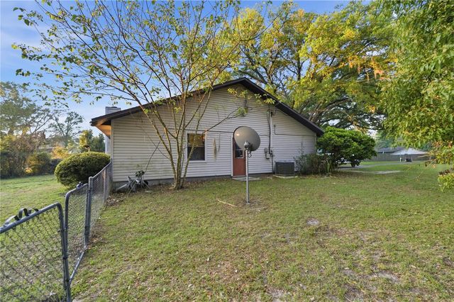 3885 NE 28TH TERRACE, Ocala, FL 34479