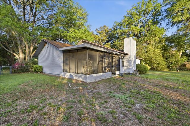 3885 NE 28TH TERRACE, Ocala, FL 34479