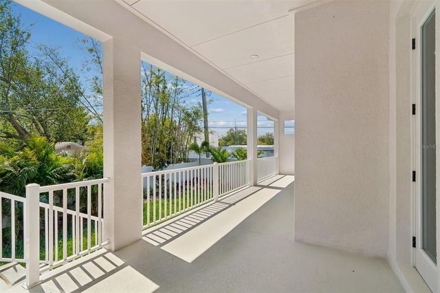 4718 W KENSINGTON AVENUE, Tampa, FL 33629