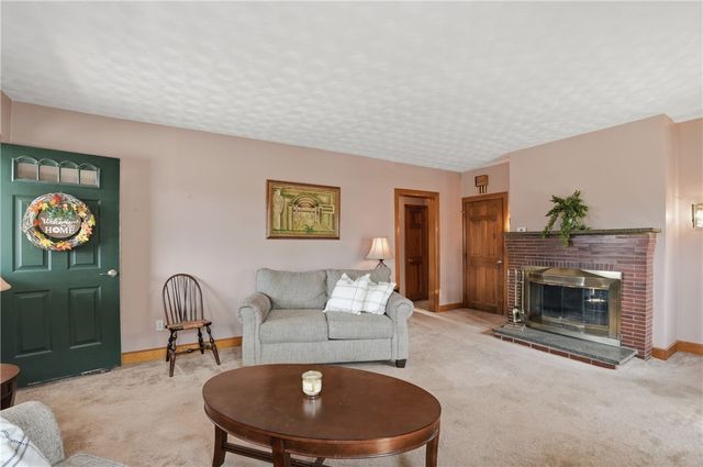 104 Fifth Street, East Providence, RI 02914