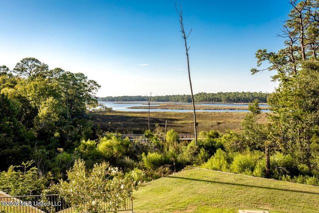 2501 Bienville Boulevard, 236, Ocean Springs, MS 39564