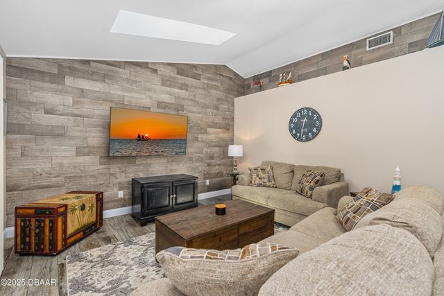 522 Sun Lake Drive, Port Orange, FL 32127