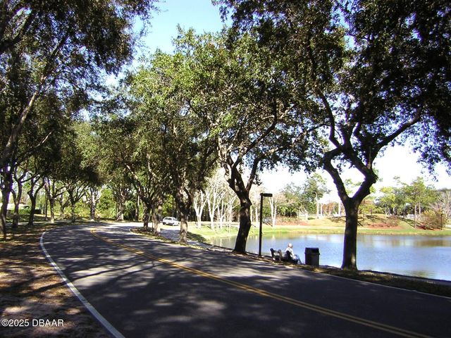 522 Sun Lake Drive, Port Orange, FL 32127