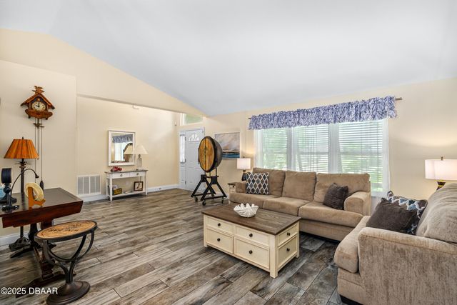 522 Sun Lake Drive, Port Orange, FL 32127