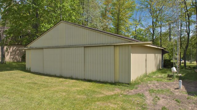 7768 S Airpark Road, Sherman Twp, MI 48893