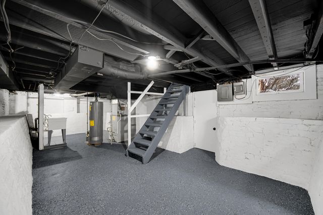 806 Lawrence Street, La Porte, IN 46350