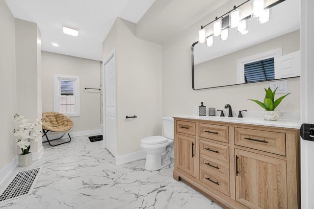 806 Lawrence Street, La Porte, IN 46350