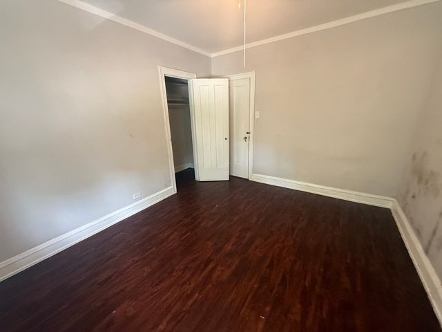 6748 N Ashland Avenue 408, Chicago, IL 60626