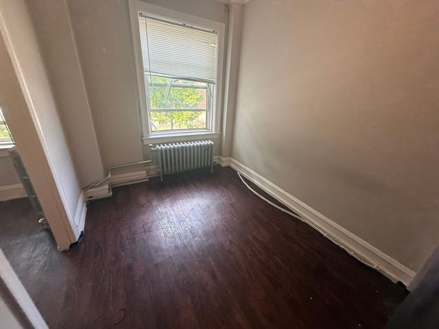 6748 N Ashland Avenue 408, Chicago, IL 60626