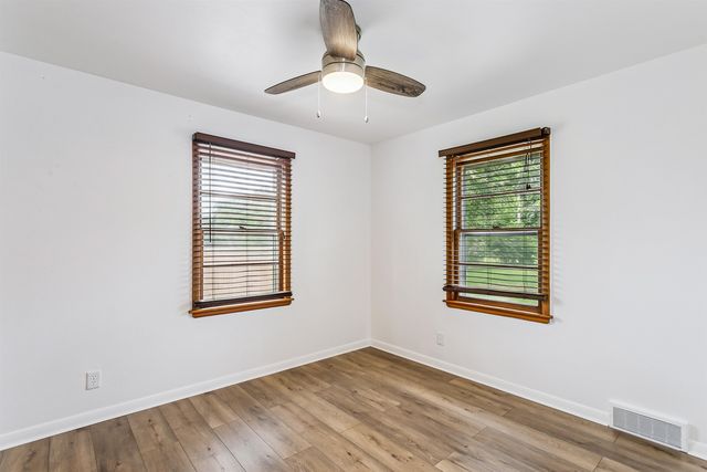 2901 N Saint Clair, Wichita, KS 67204