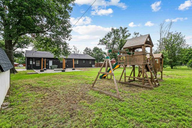 2901 N Saint Clair, Wichita, KS 67204