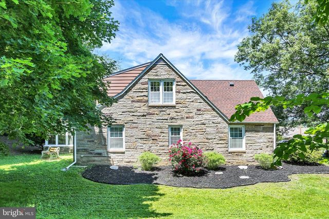800 ALLEN ST, New Cumberland, PA 17070