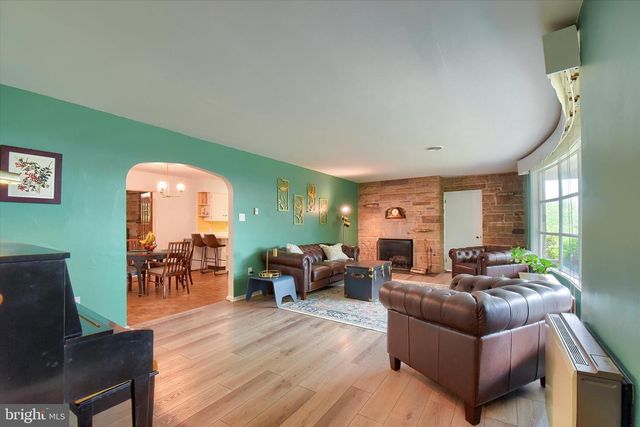800 ALLEN ST, New Cumberland, PA 17070