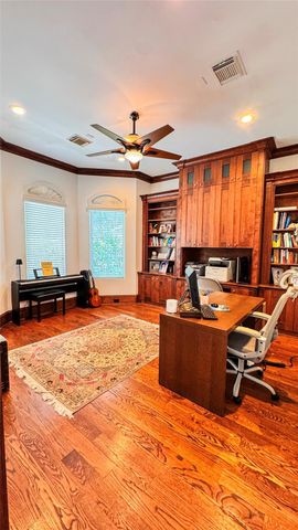 2502 Chimney Rock Road, Houston, TX 77056