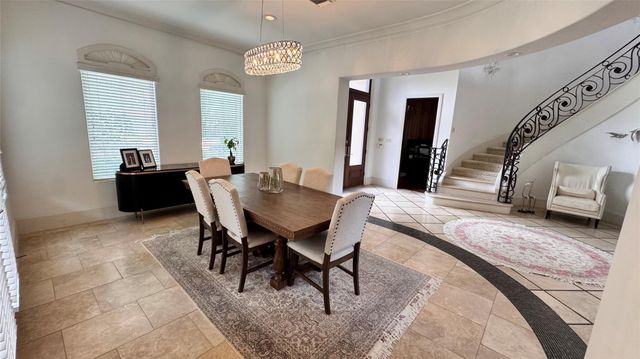 2502 Chimney Rock Road, Houston, TX 77056