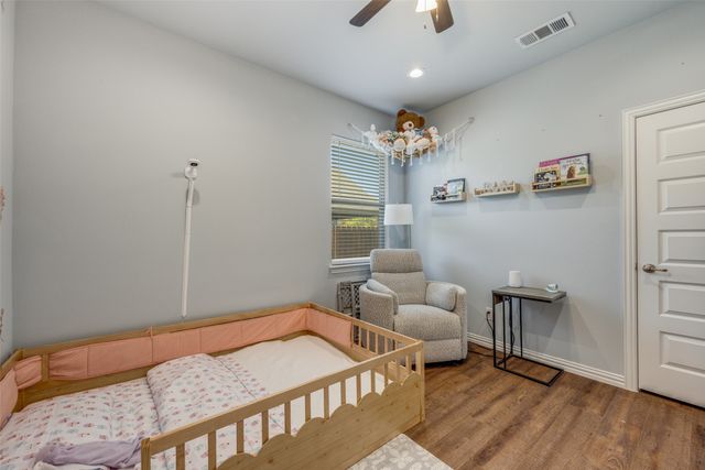 308 E Houston Street, Leonard, TX 75452