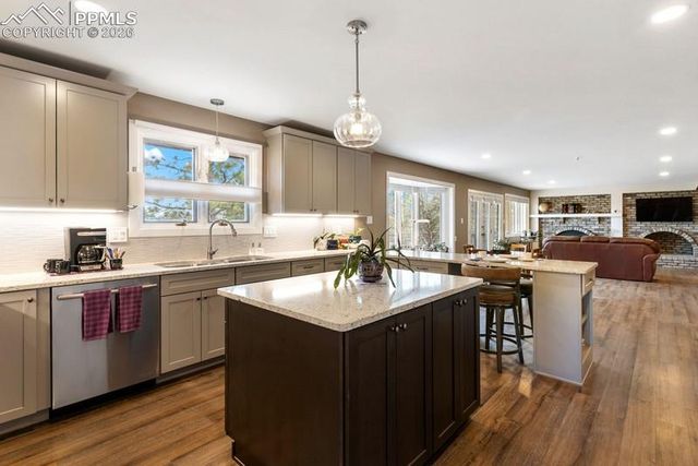 5 Sanford Road, Colorado Springs, CO 80906