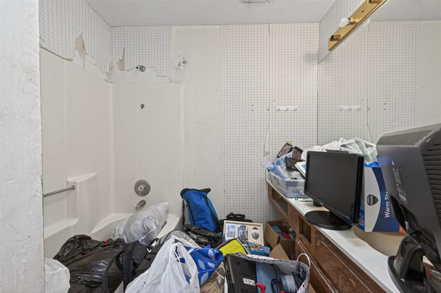 4906 Pleasure Lake Lane, Willis, TX 77318