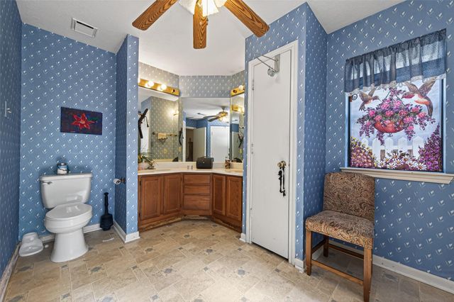 4906 Pleasure Lake Lane, Willis, TX 77318