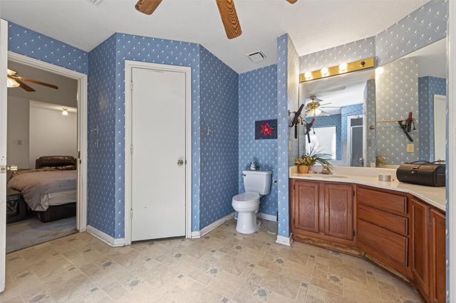 4906 Pleasure Lake Lane, Willis, TX 77318