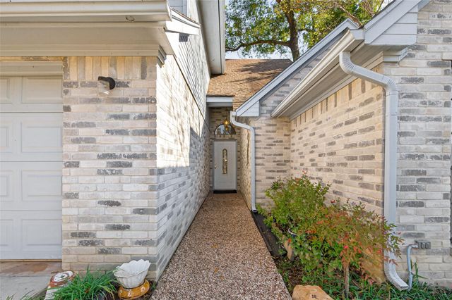 4906 Pleasure Lake Lane, Willis, TX 77318