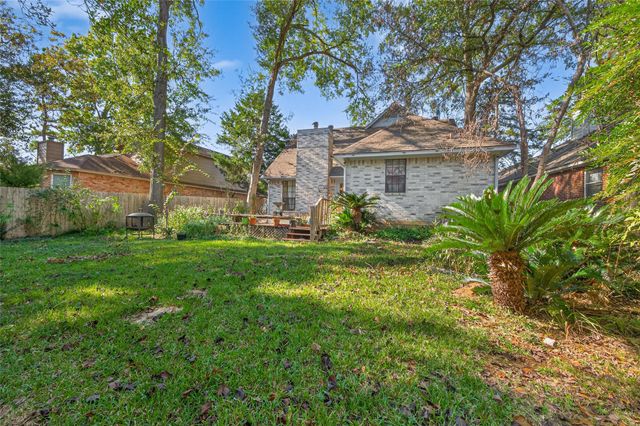 4906 Pleasure Lake Lane, Willis, TX 77318