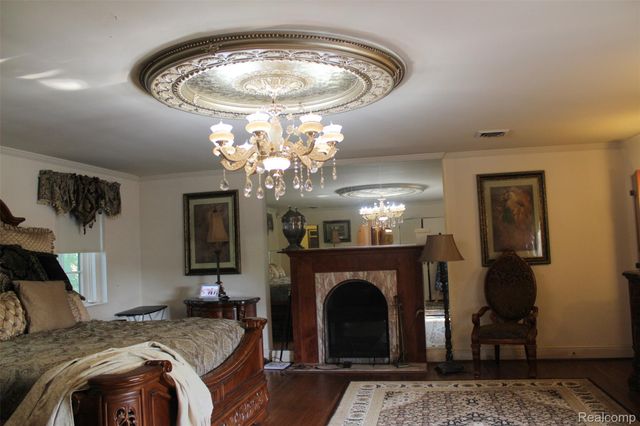 17815 Hamilton Road, Highland Park, MI 48203