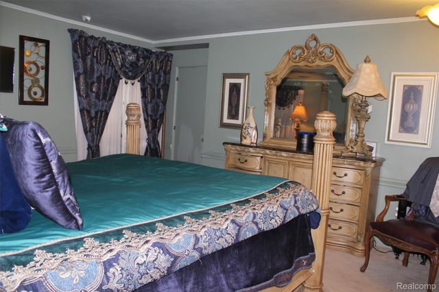 17815 Hamilton Road, Highland Park, MI 48203