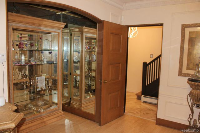 17815 Hamilton Road, Highland Park, MI 48203