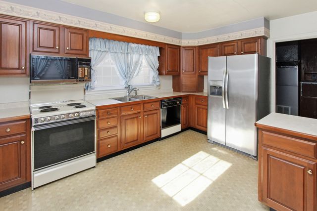 121 Humston Drive, Lawrenceburg, KY 40342