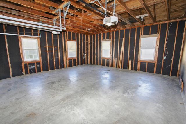 121 Humston Drive, Lawrenceburg, KY 40342