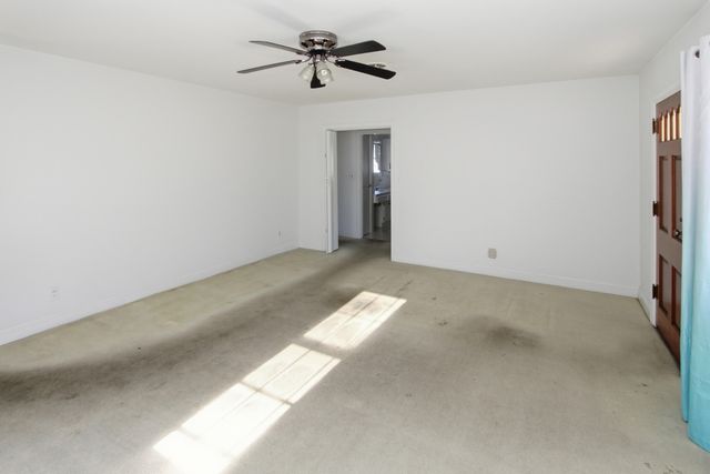 121 Humston Drive, Lawrenceburg, KY 40342