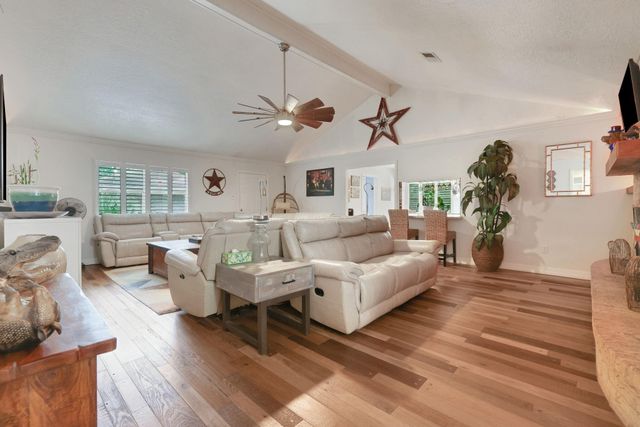 6206 Bayou Boulevard, Baytown, TX 77521