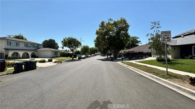 2433 Medina Avenue, Simi Valley, CA 93063
