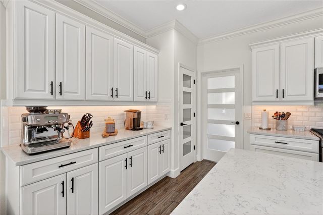 5608 NW 39TH LANE, Ocala, FL 34482