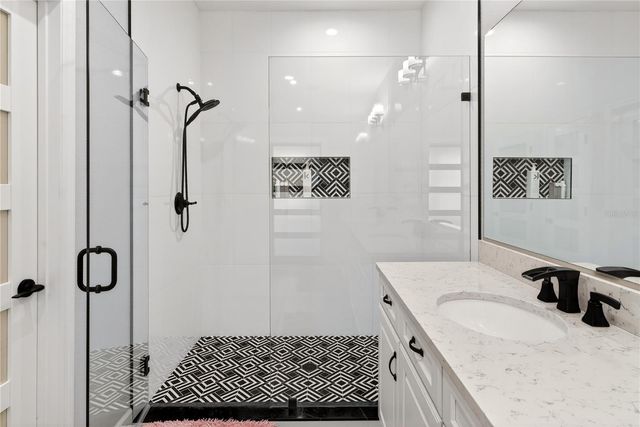 5608 NW 39TH LANE, Ocala, FL 34482