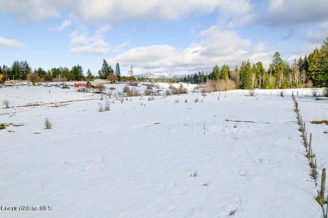 Marble Ln, Hayden, ID 83835